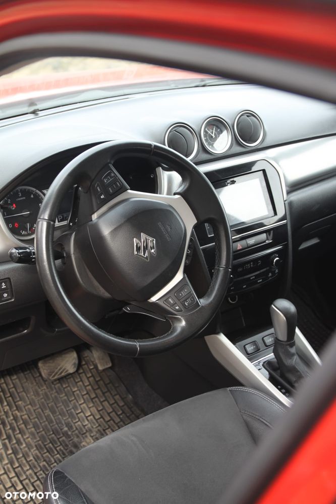 Suzuki Vitara 1.6 DDiS (4x4) Allgrip TCSS Comfort+ - 9