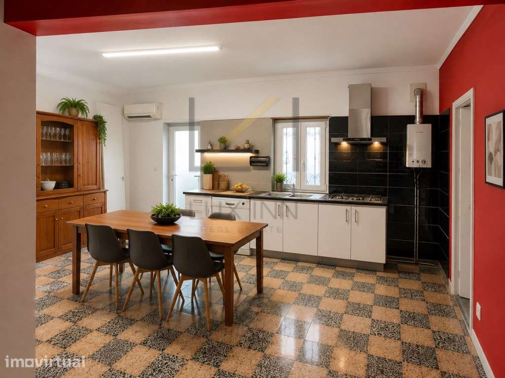 Moradia T4 em Igreja Nova com 2 Pisos e 1.153 m² de Terreno - Grande imagem: 3/17