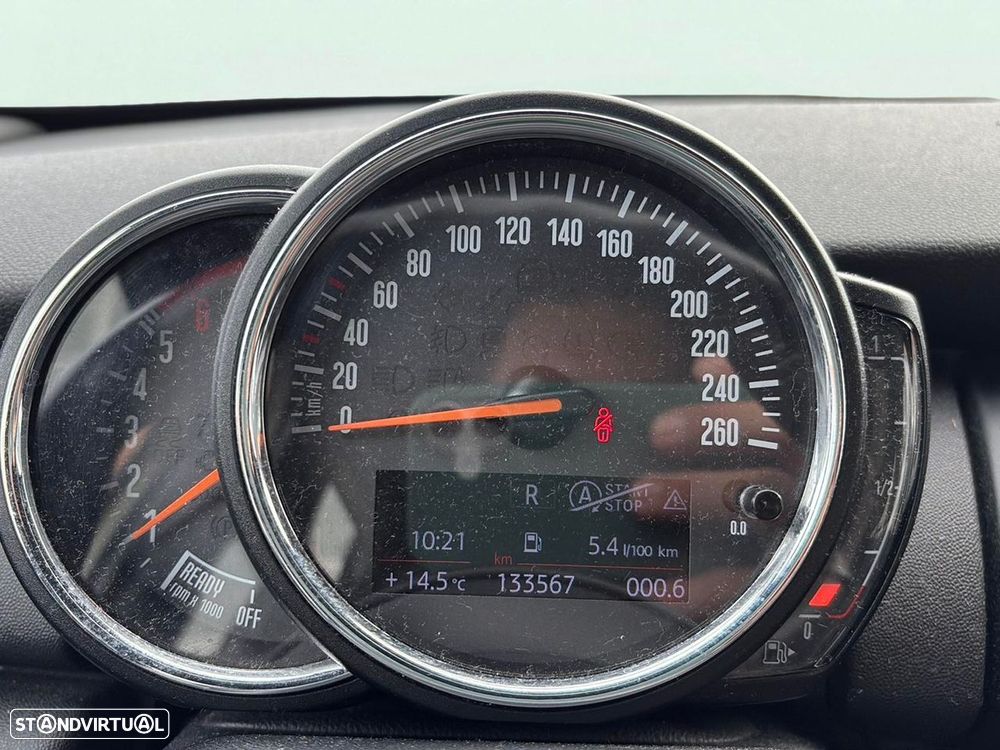 MINI 5 Portas One D - 11