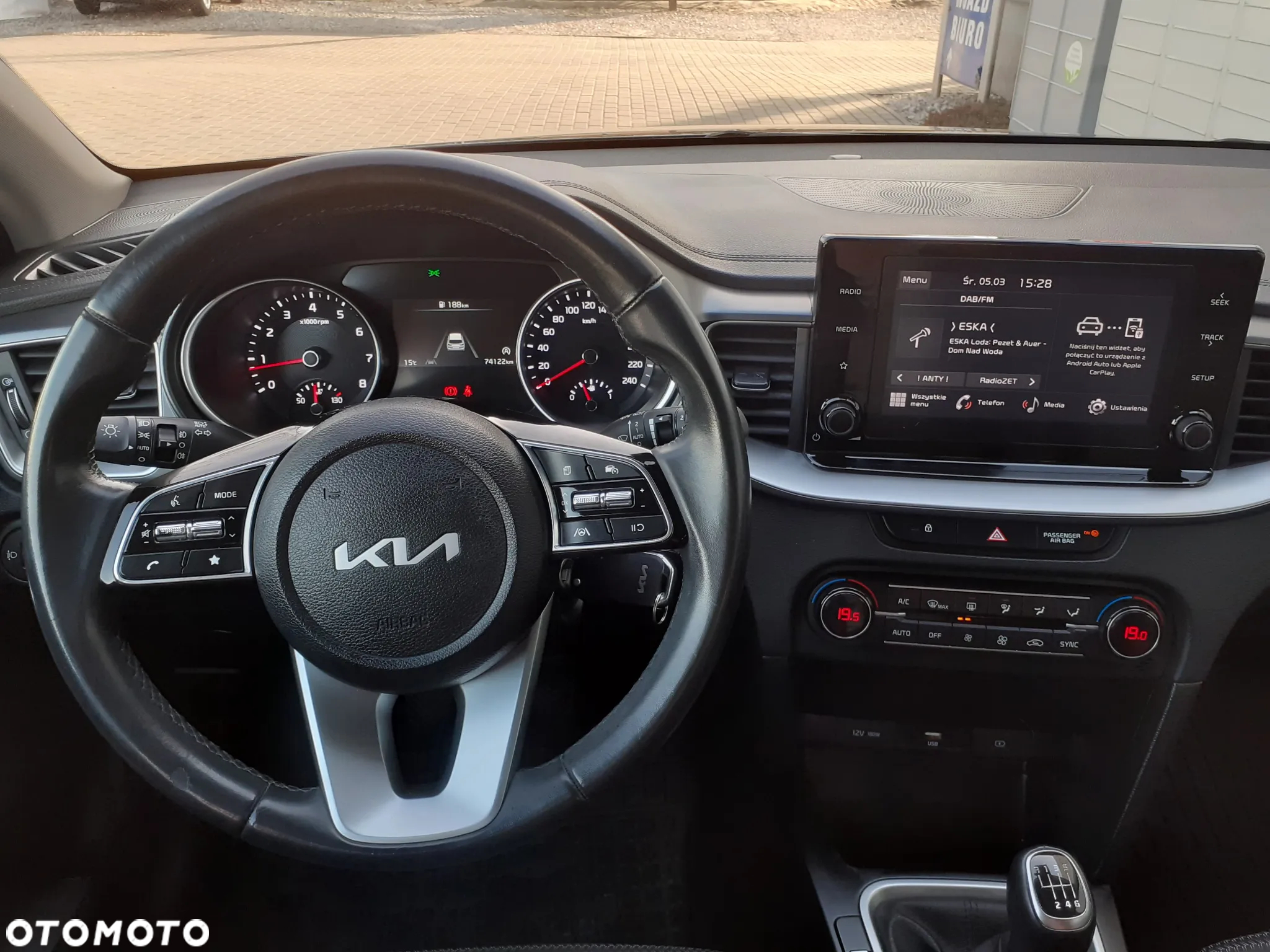 Kia Ceed - 10