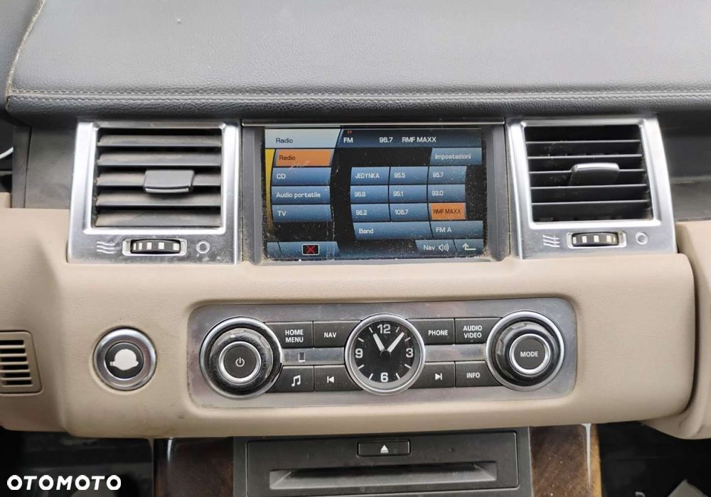 Land Rover Range Rover Sport - 19