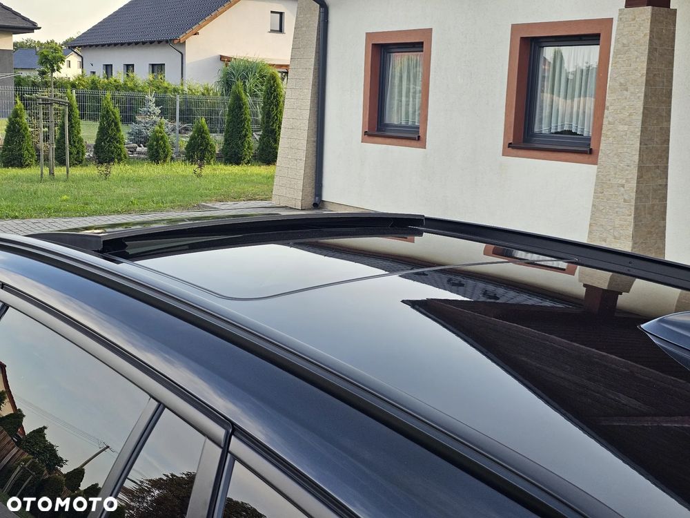 BMW Seria 3 318d Sport Line - 15