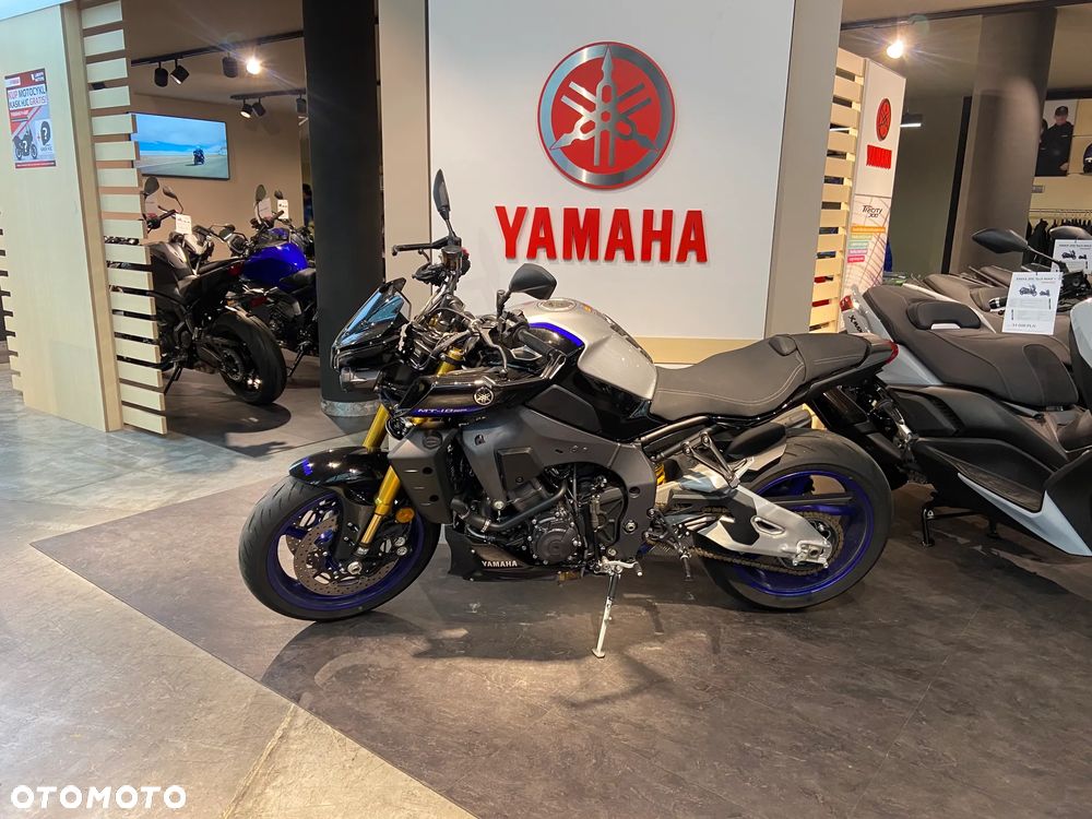 Yamaha MT - 4