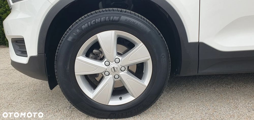 Volvo XC 40 T3 Momentum Core - 12