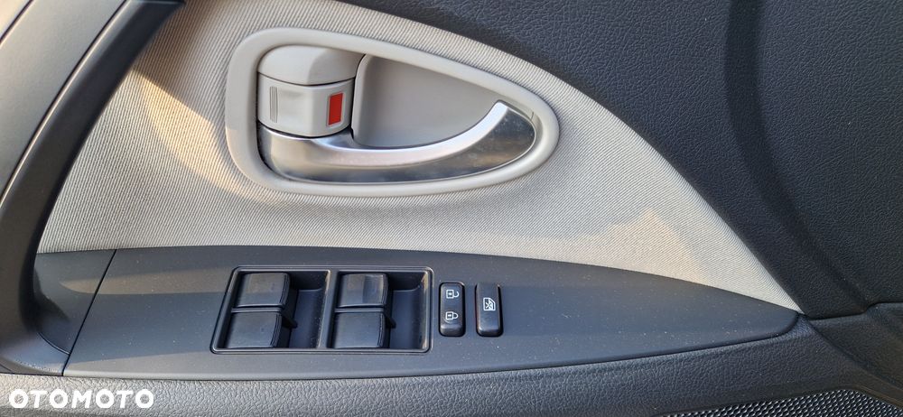 Toyota Avensis Touring Sports 1.8 Multidrive S Edition-S - 17