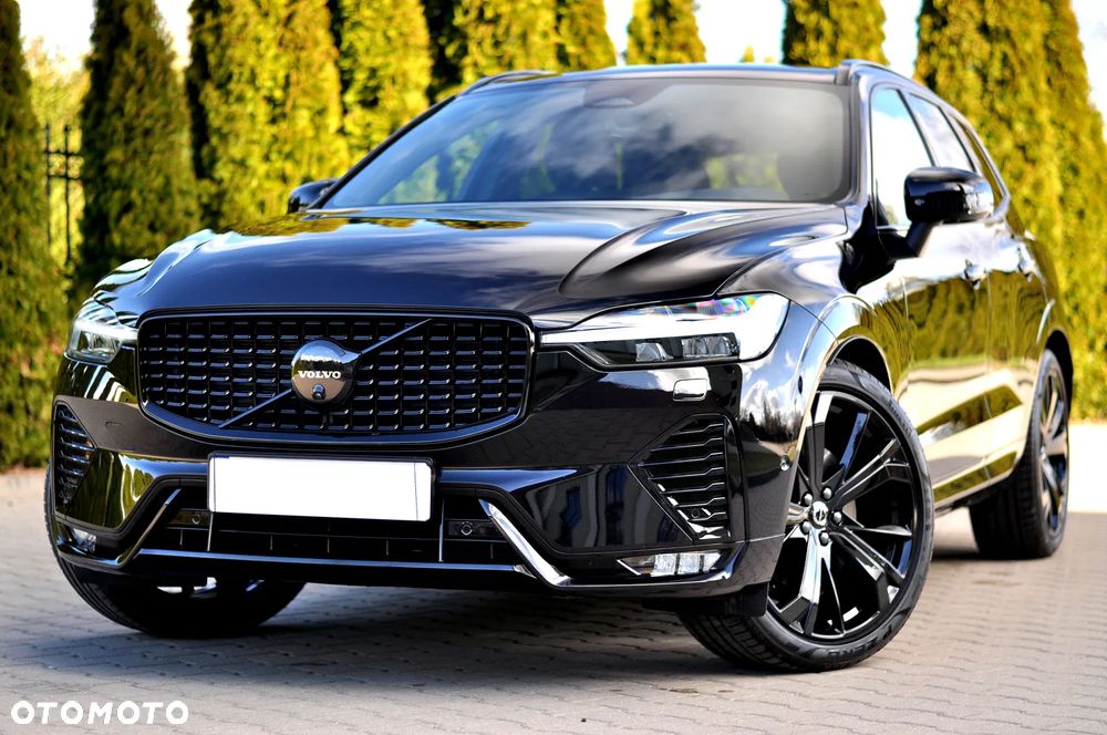 Volvo XC 60 B5 B AWD Plus Black Edition - 3