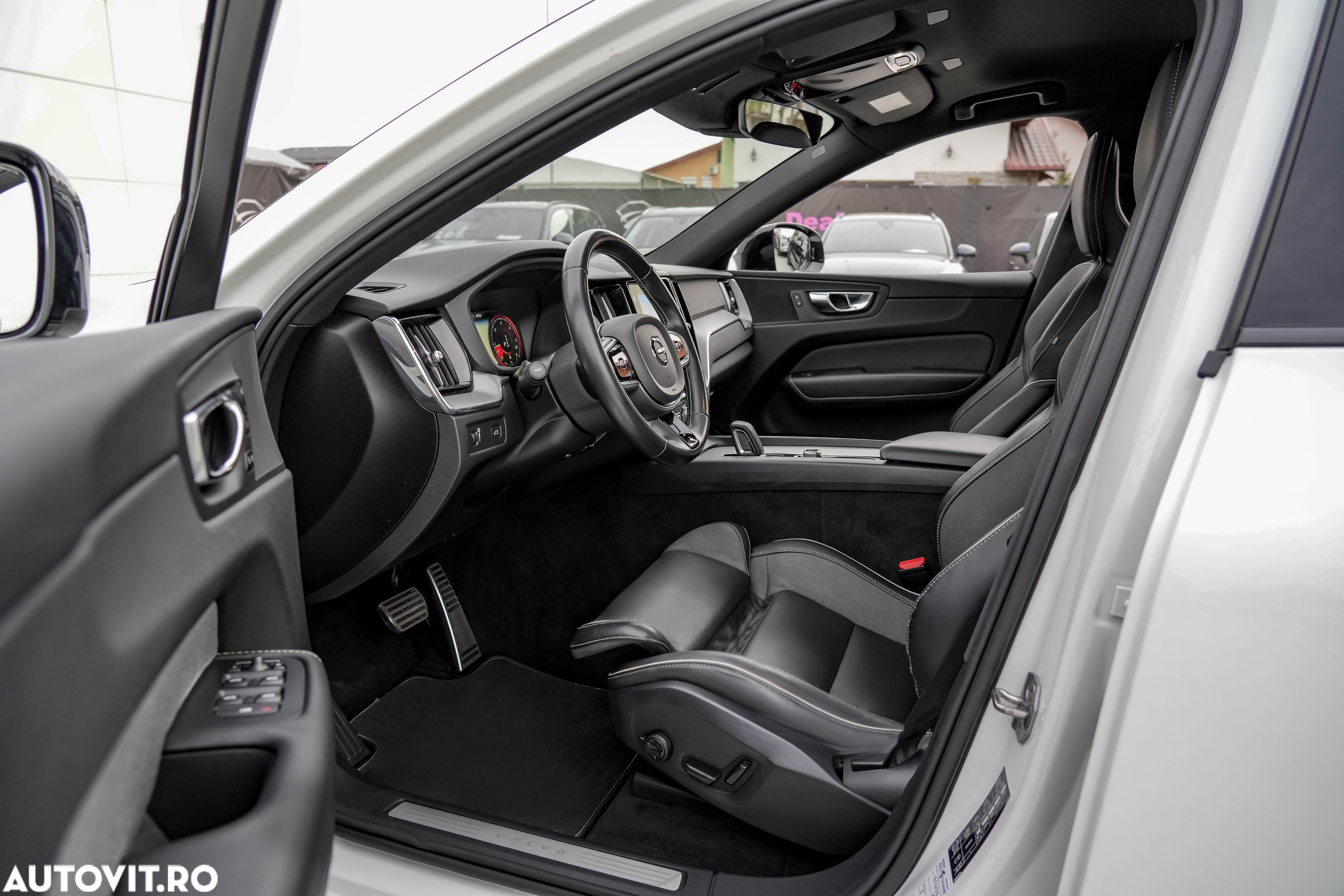Volvo XC 60 B4 D AWD Geartronic RDesign - 8