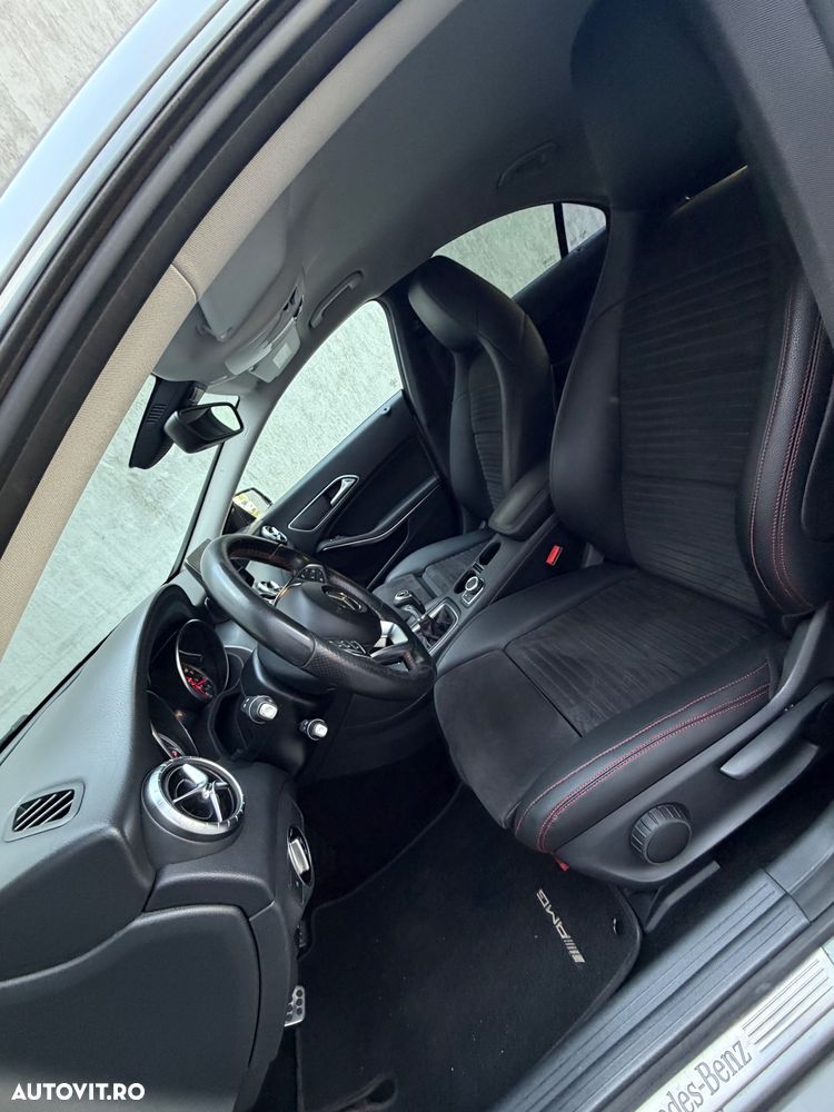 Mercedes-Benz CLA 180 - 11