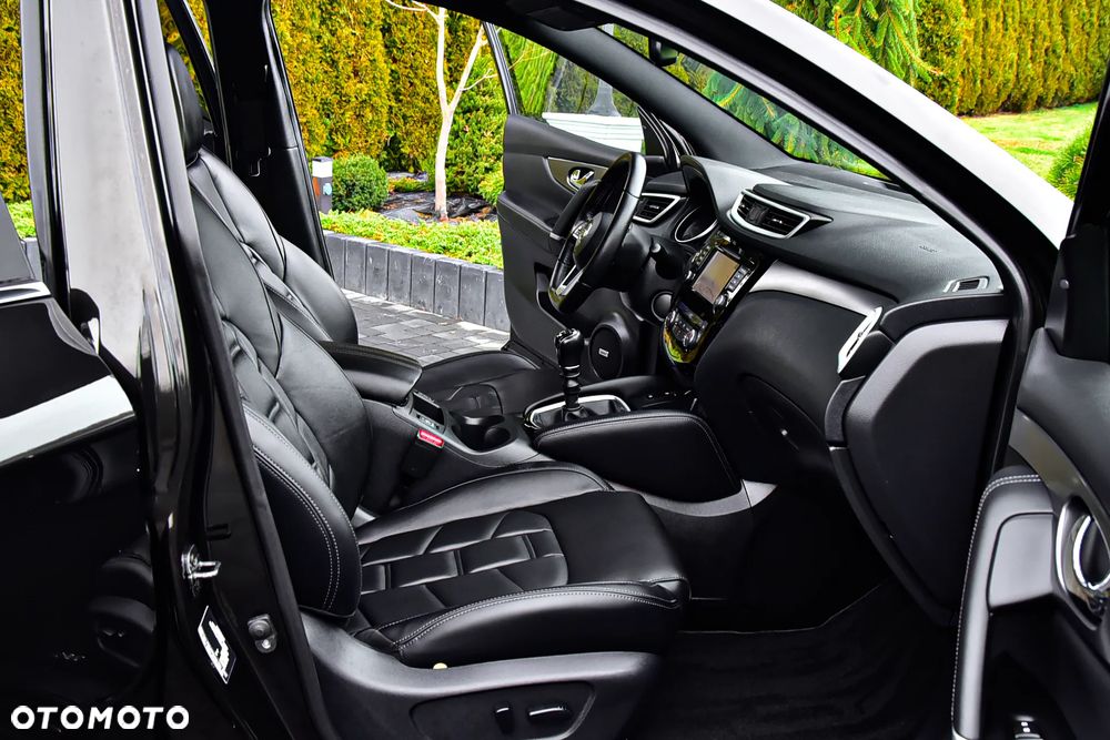 Nissan Qashqai 1.3 DIG-T MHEV N-Design - 17