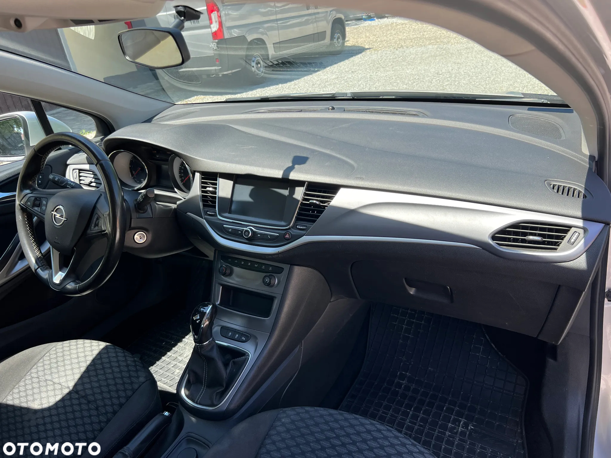Opel Astra V 1.0 T Enjoy S&S - 10