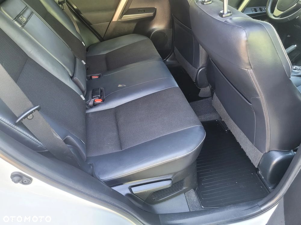 Toyota RAV4 Hybrid Prestige 4x4 - 25