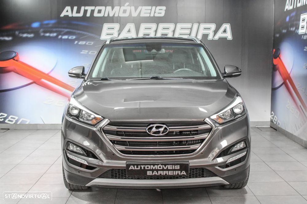 Hyundai Tucson 1.7 CRDi Premium DCT - 24