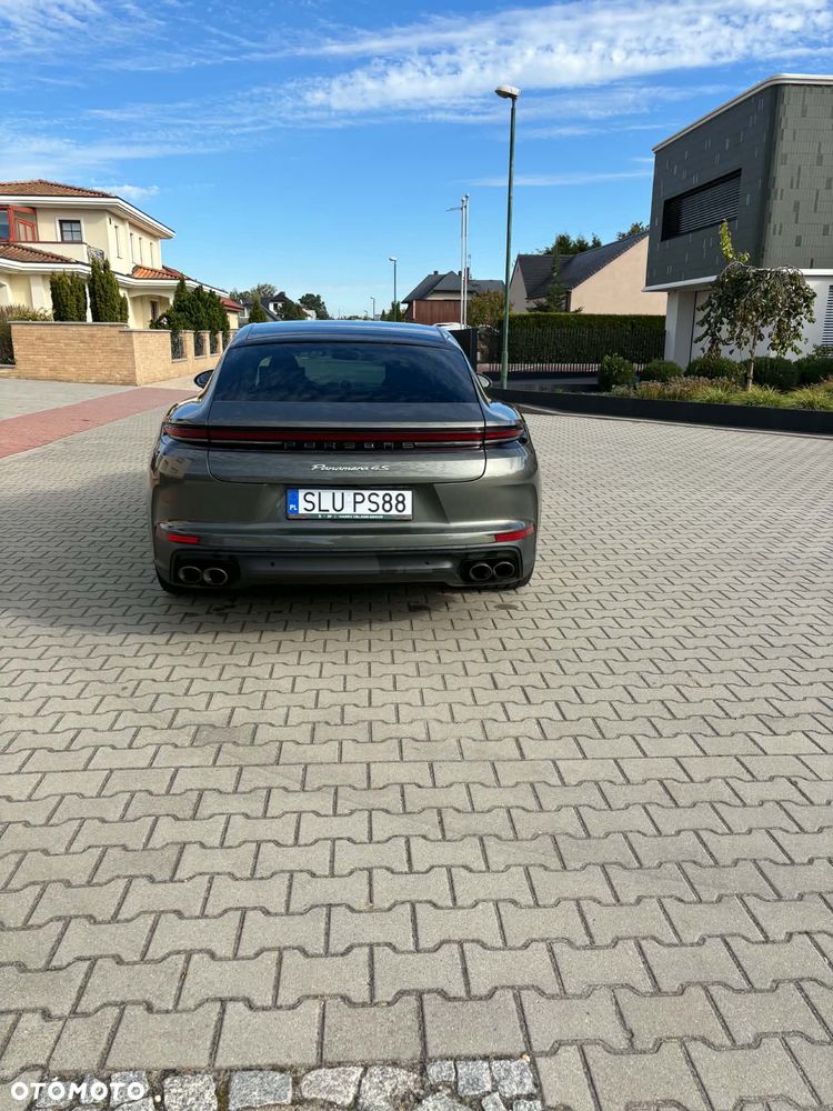 Porsche Panamera 4S E-Hybrid PHEV - 4