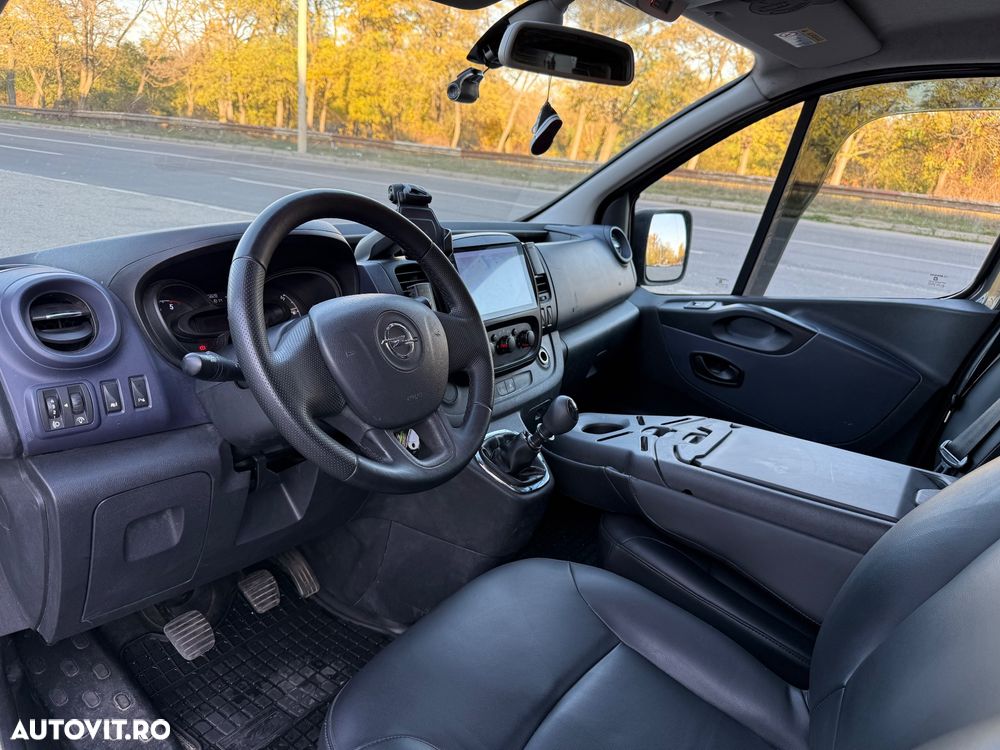 Opel Vivaro - 7