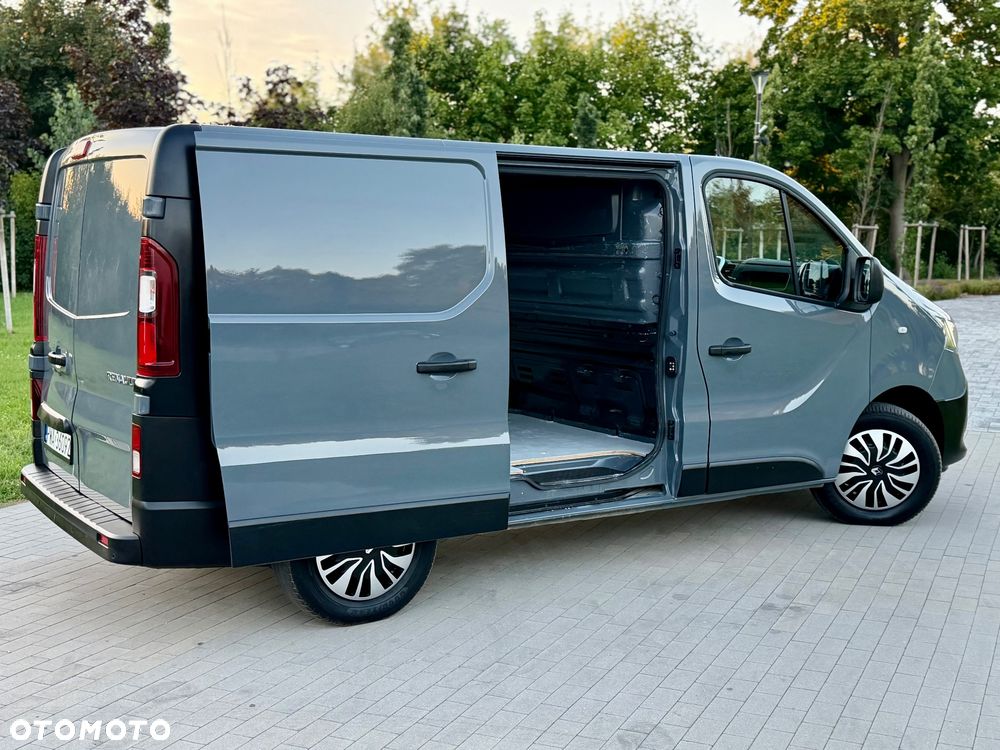 Renault Trafic - 9