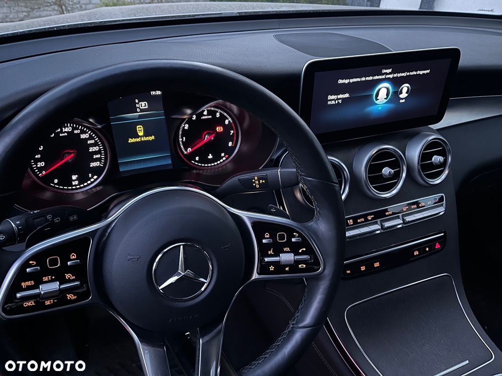 Mercedes-Benz GLC 300 4-Matic - 9