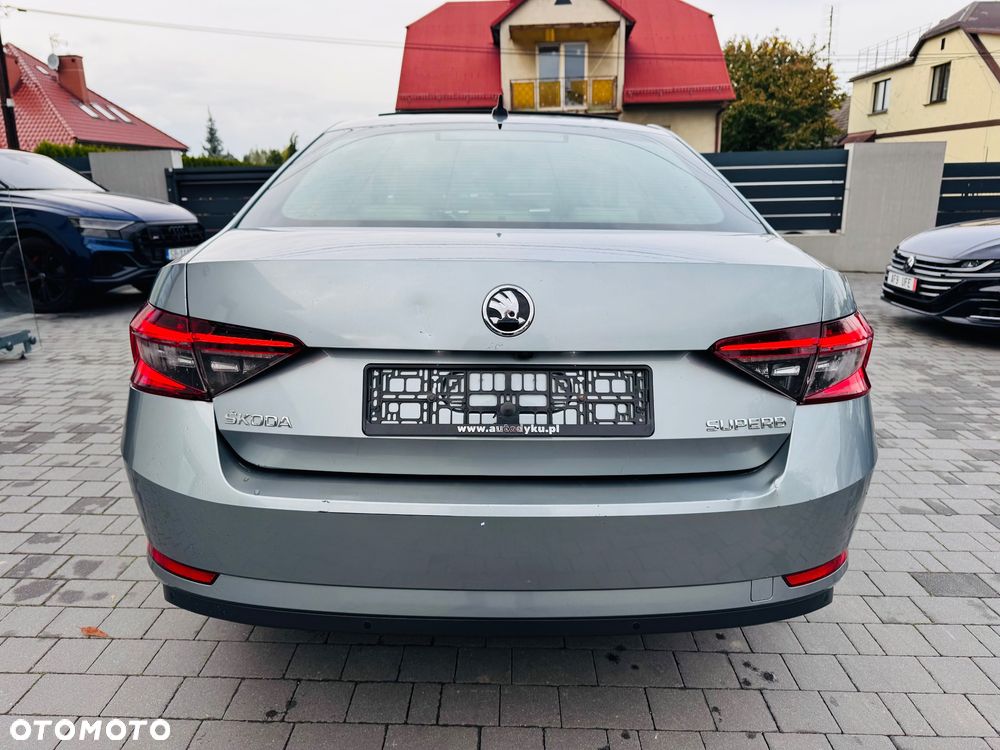 Skoda Superb 2.0 TSI Sportline DSG - 14