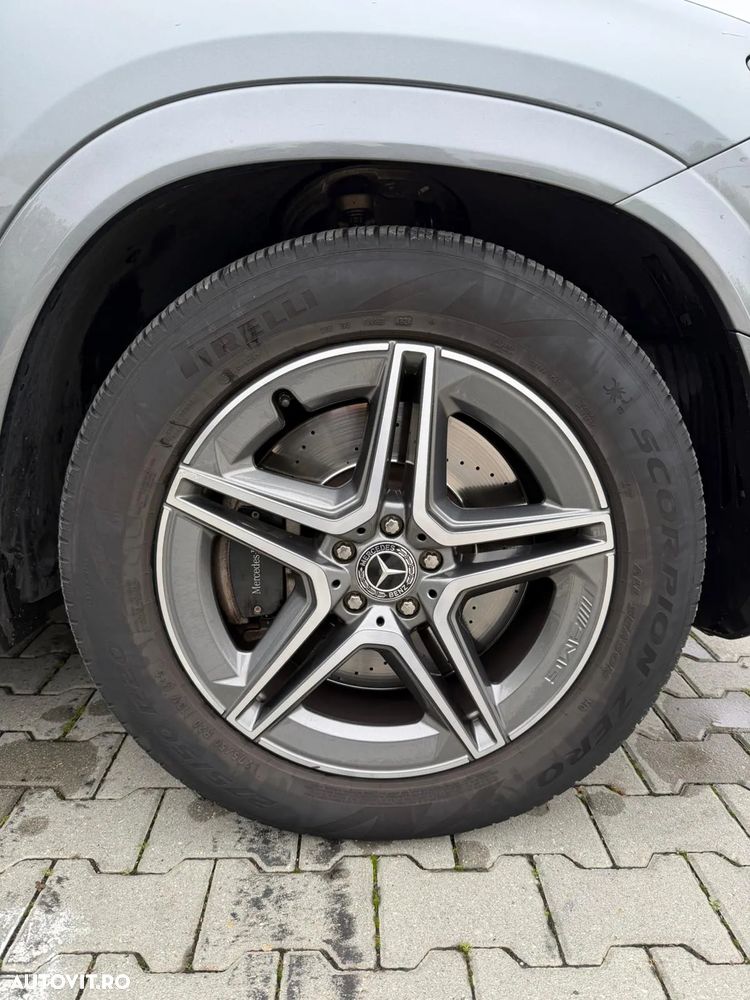 Mercedes-Benz GLE - 30