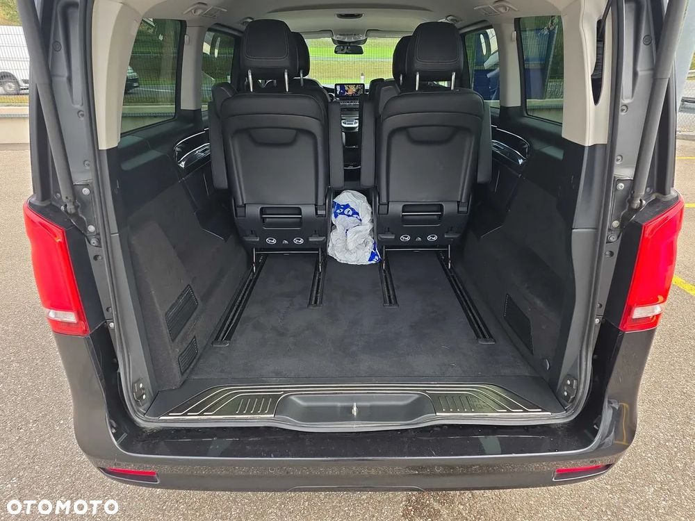 Mercedes-Benz Klasa V 220 d lang 9G-TRONIC Avantgarde - 12