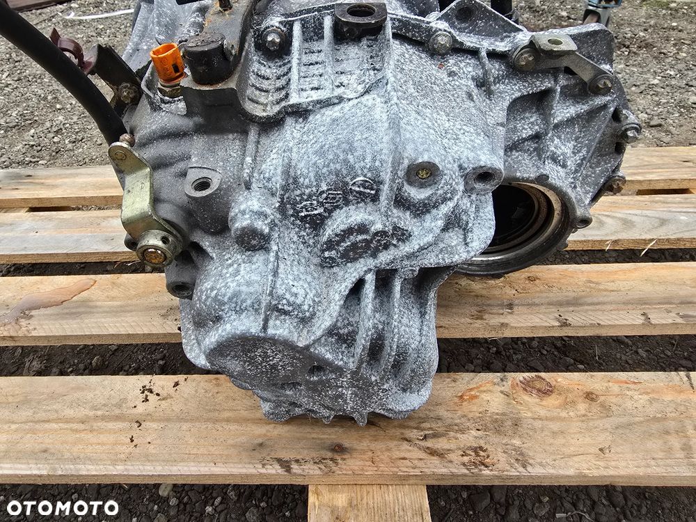 SKRZYNIA BIEÓW RENAULT LAGUNA 1.9DCI OE 8200064493 - 4