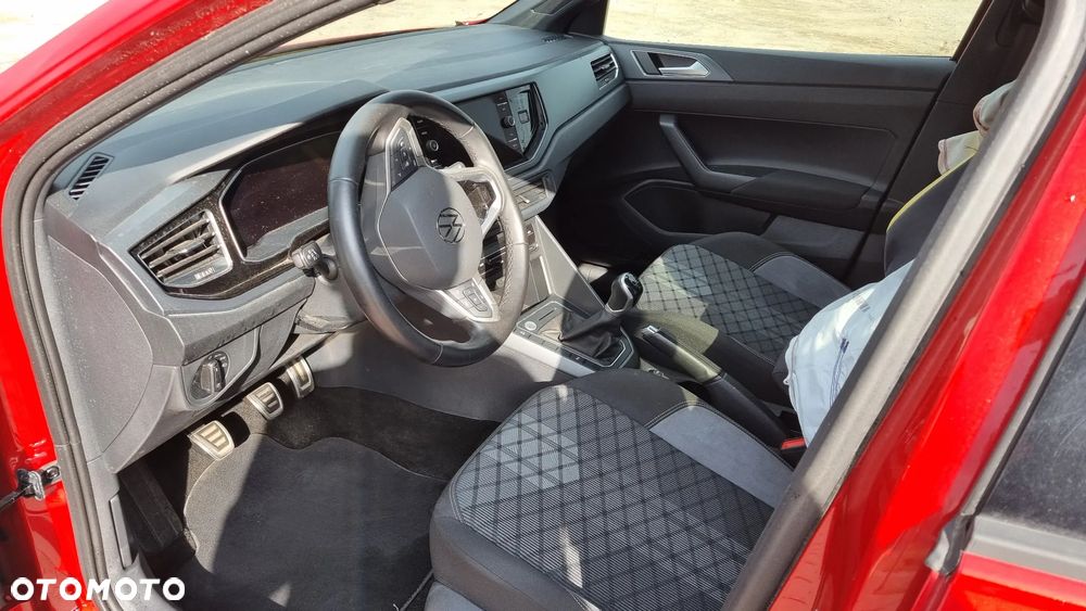 Volkswagen Polo 1.0 TSI OPF R-Line - 20