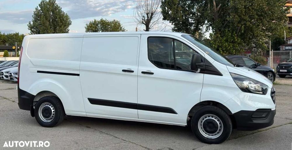 Ford TRANSIT CUSTOM L2H1 - 12