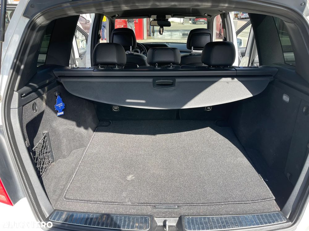 Mercedes-Benz GLK 250 BlueTEC 4Matic 7G-TRONIC - 7