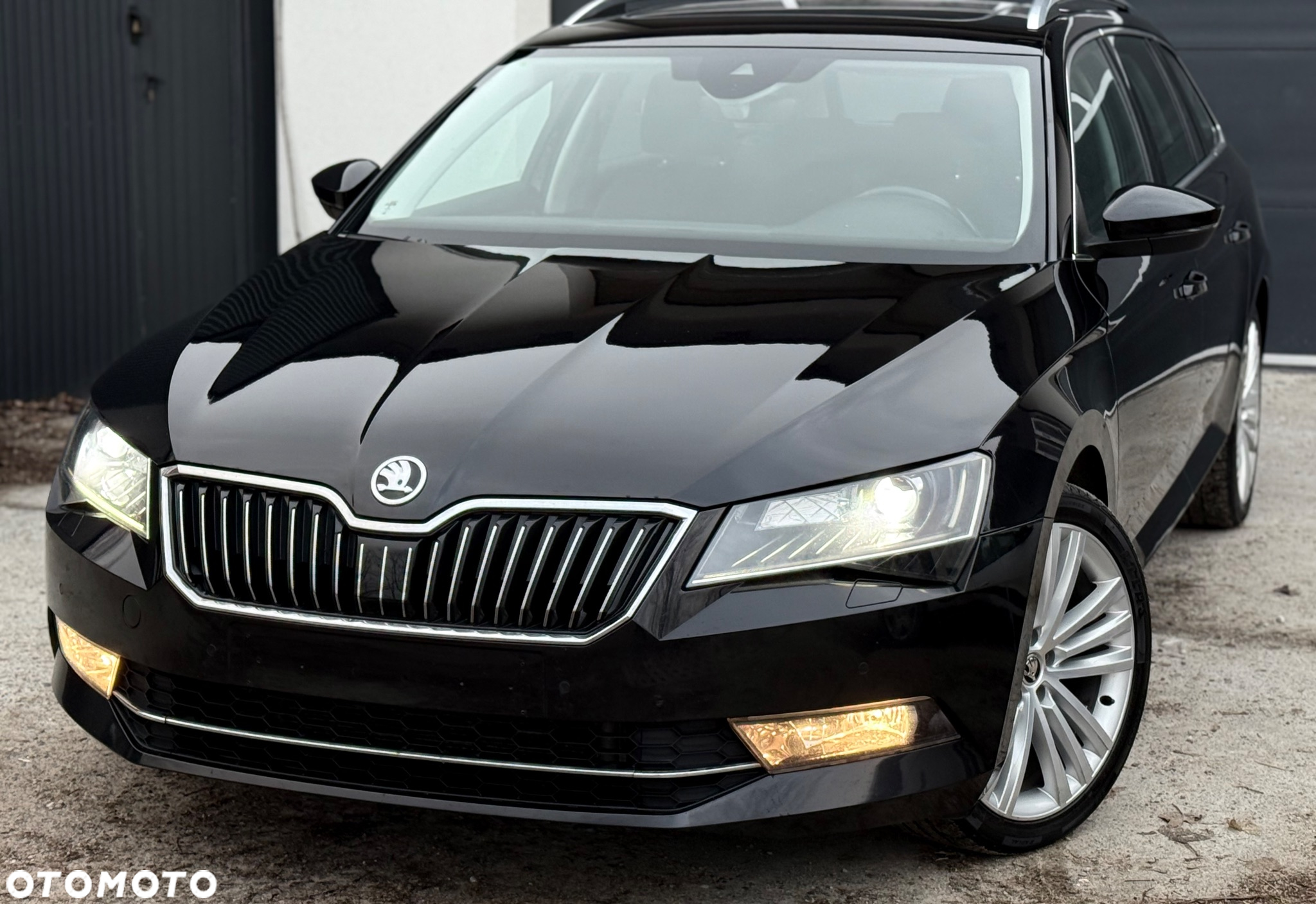 Skoda Superb - 14