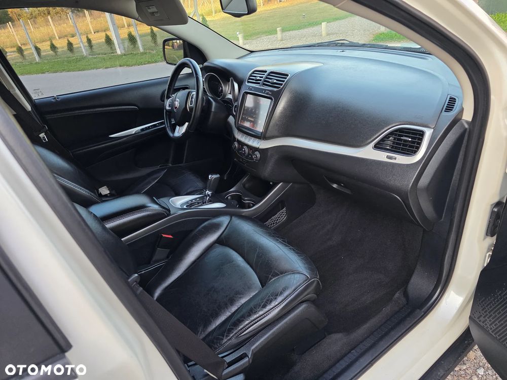 Fiat Freemont 2.0 Multijet Black Code AWD - 35