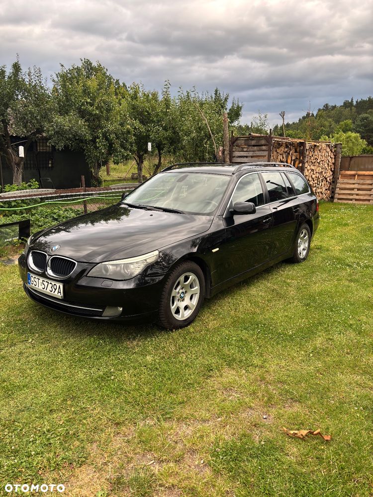 BMW Seria 5 520d Touring - 3