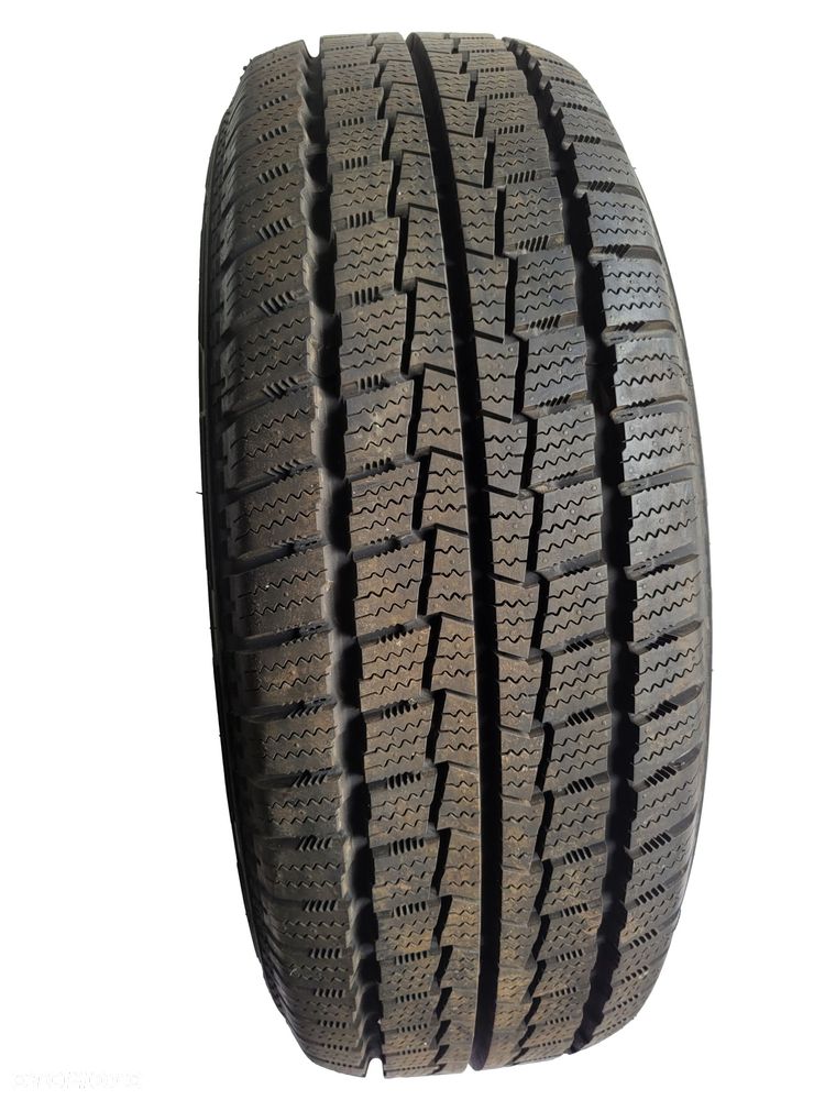 hankook winter rw06 205/60 r16c 100/98t - 1