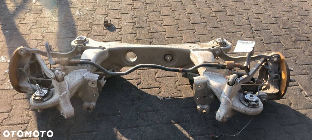 BELKA / SANKI TYŁ MERCEDES - BENZ S 320 L W221 - 2