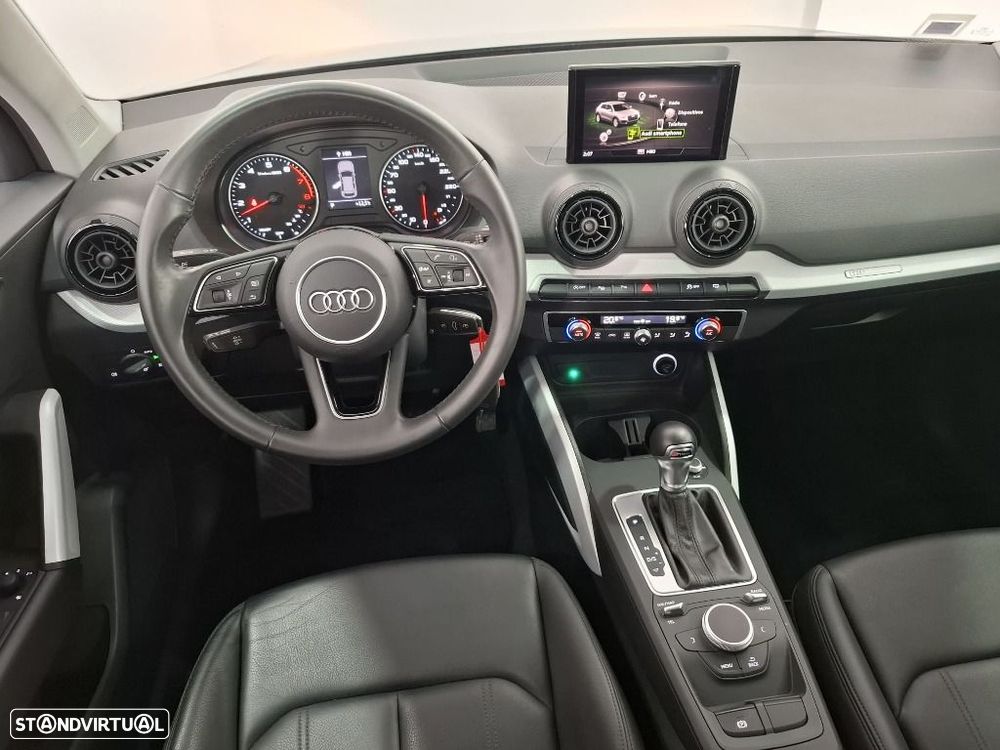 Audi Q2 1.0 TFSI Design S tronic - 17