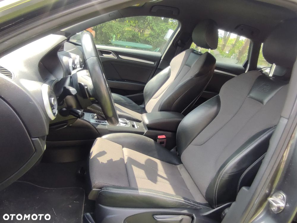 Audi A3 Sportback 2.0 TDI (clean diesel) quattro S tronic S line Sportpaket - 16