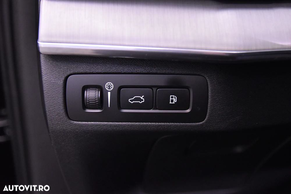 Volvo XC 90 - 17