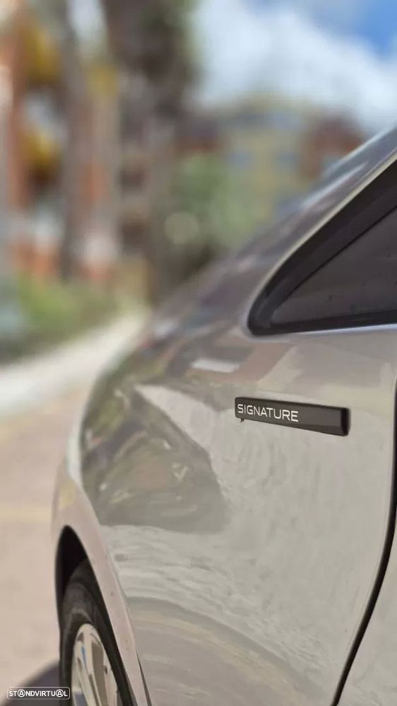 Peugeot 208 1.2 PureTech Signature - 9