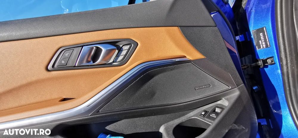 BMW Seria 3 330e Touring xDrive Aut. Sport Line - 17