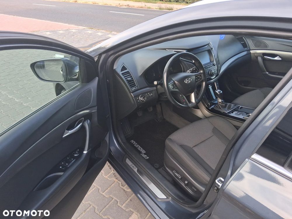 Hyundai i40 - 11