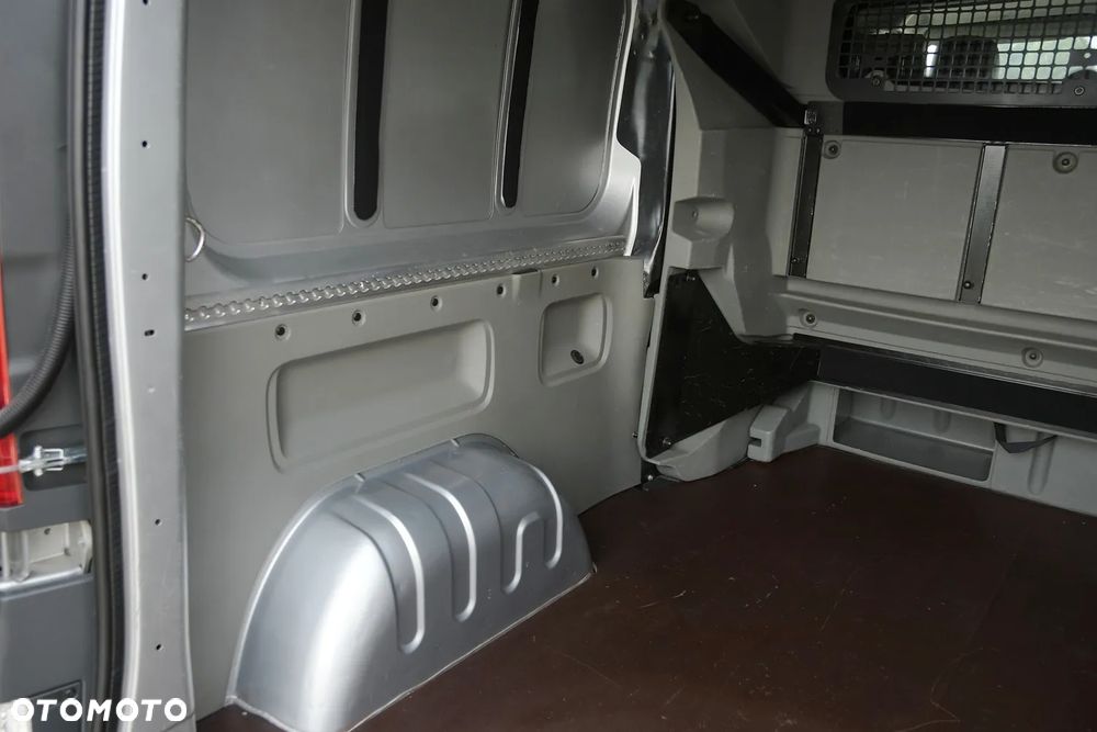 Renault Trafic - 20