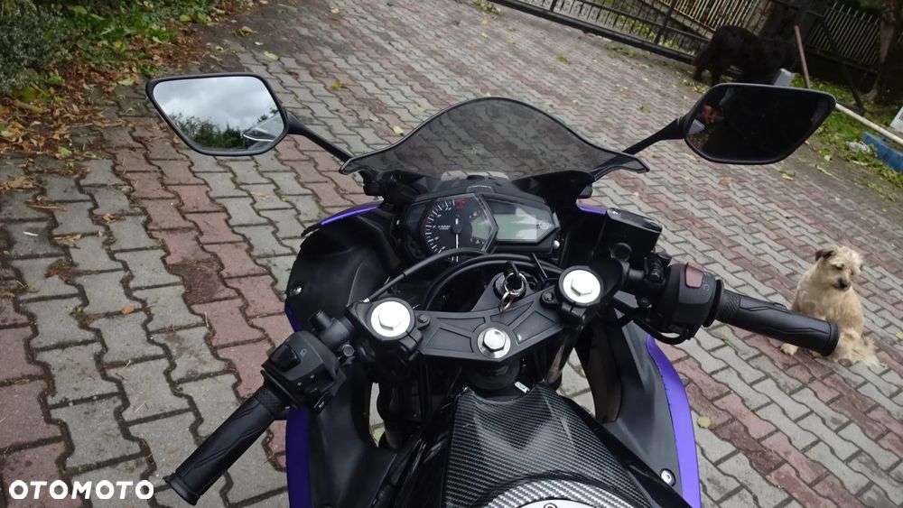 Yamaha R3 - 8