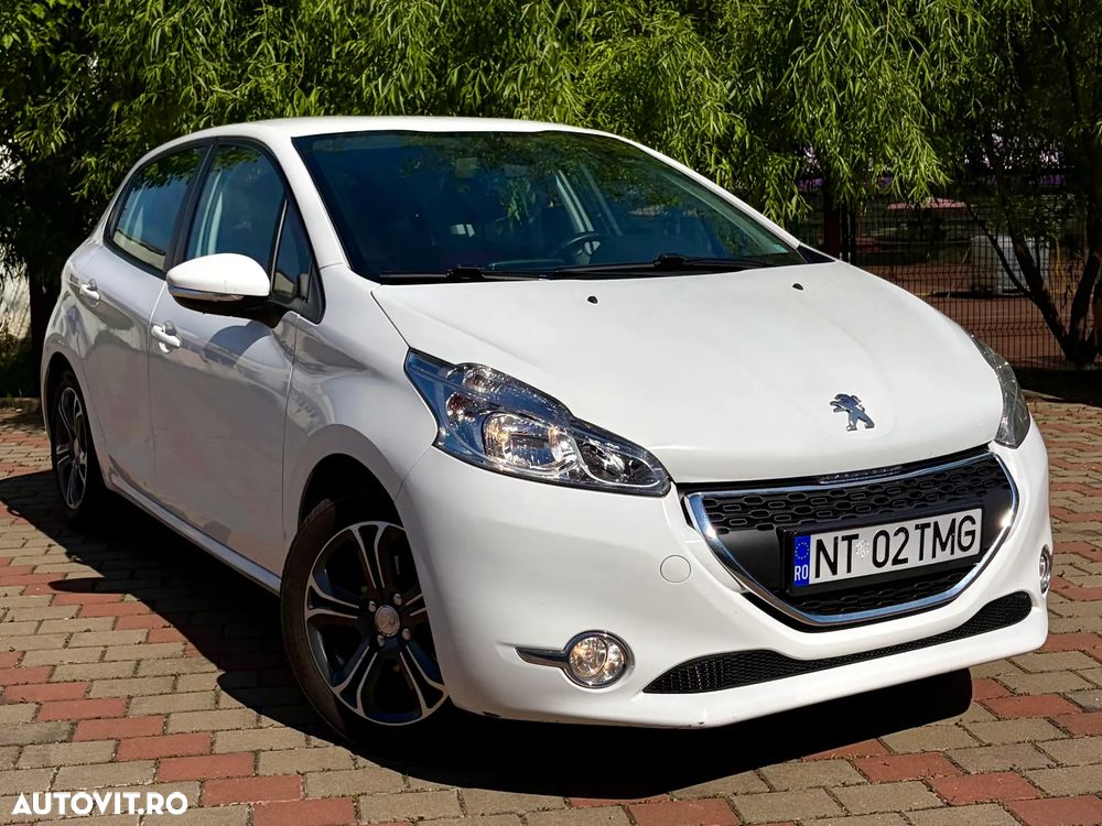 Peugeot 208 HDi 68 Like - 3