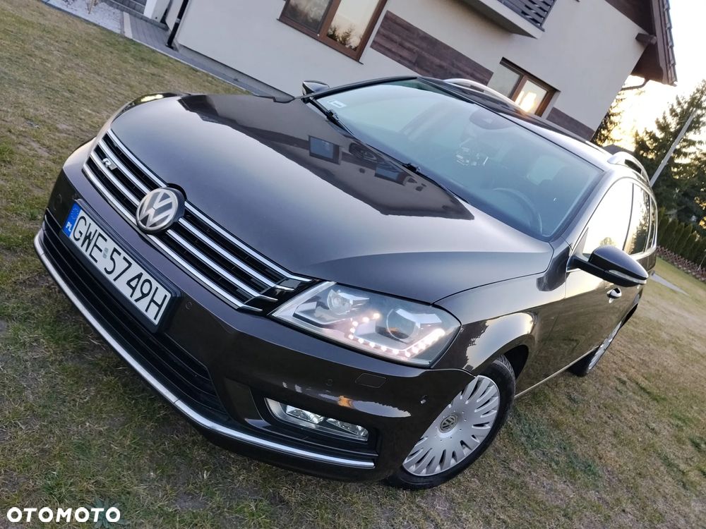 Volkswagen Passat 2.0 TDI Comfortline R-Style DSG - 14