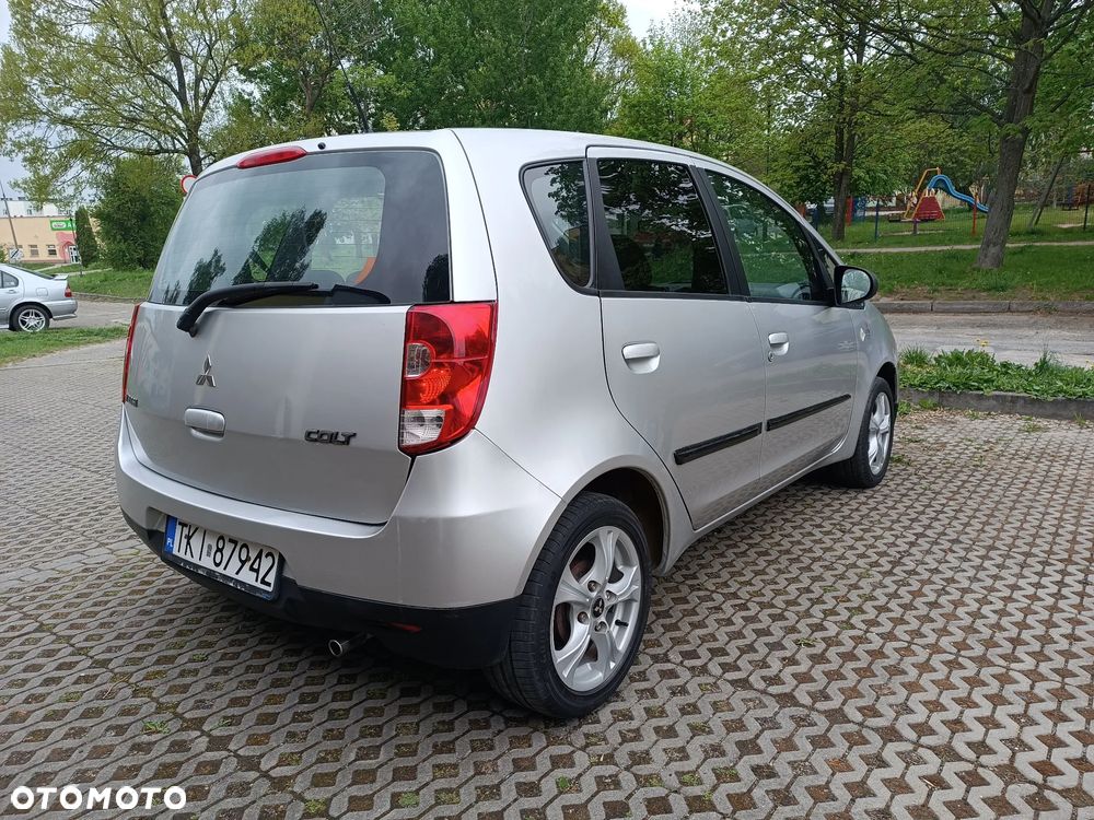 Mitsubishi Colt 1.3 Inform - 4