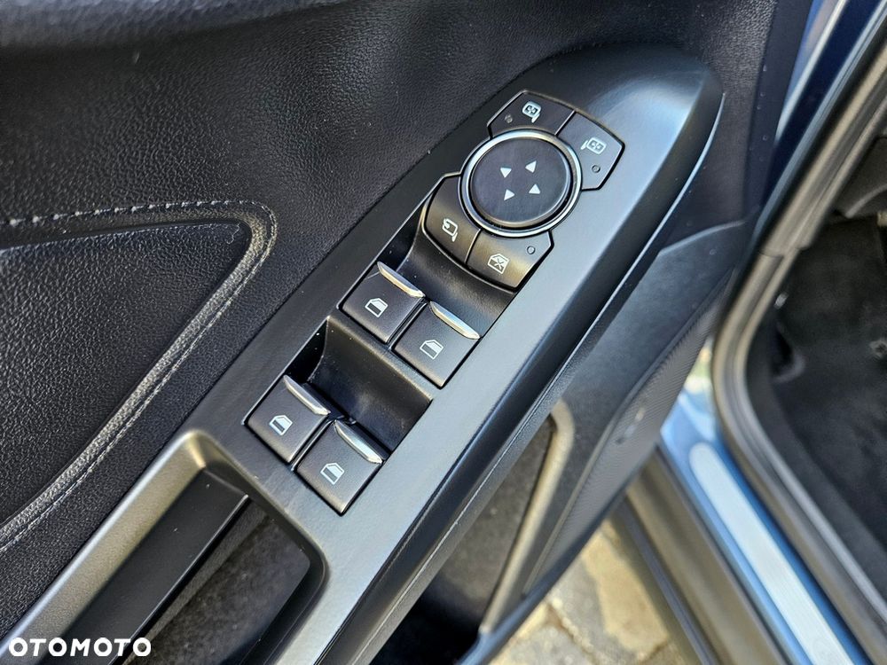 Ford Focus - 34