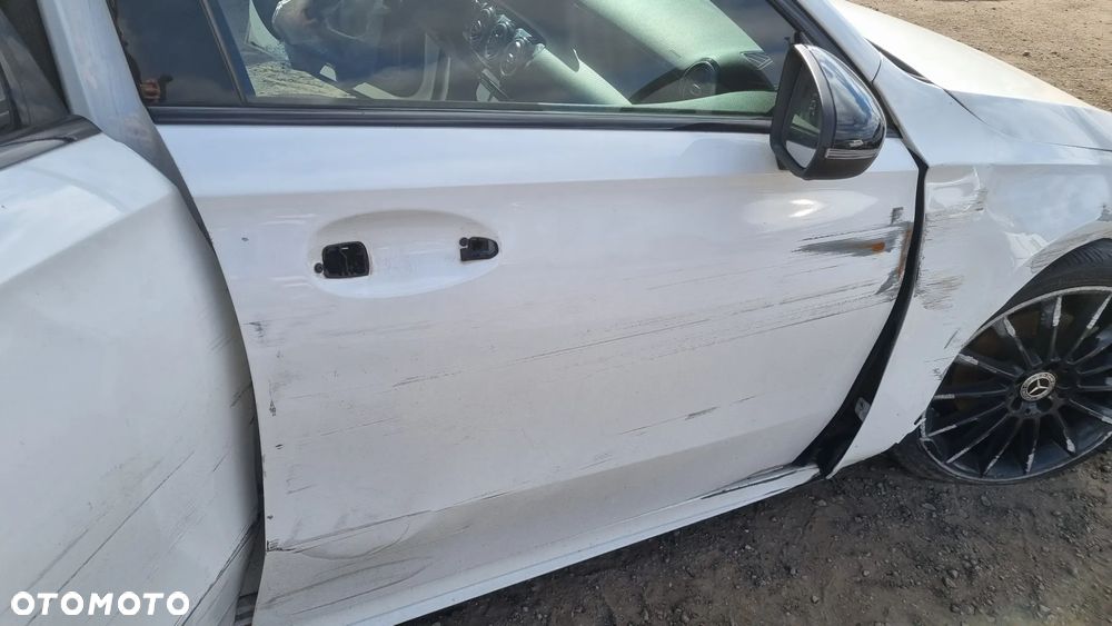 Mercedes-Benz Klasa A 200 d 8G-DCT AMG Line - 24