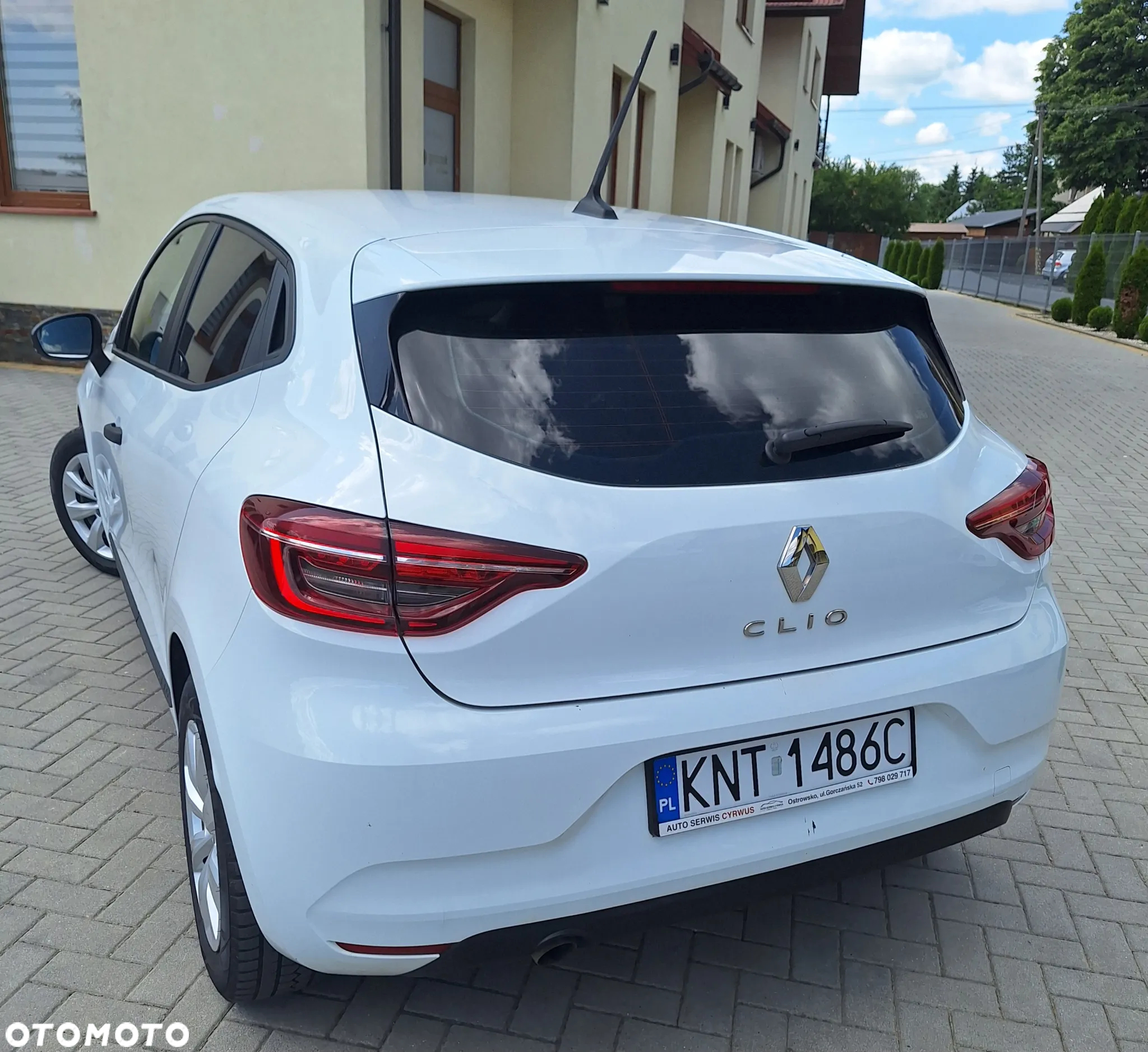 Renault Clio - 2