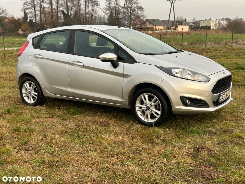 Ford Fiesta - 17