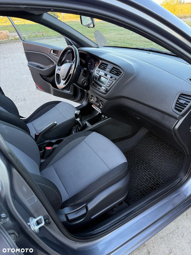Hyundai i20 1.2 Comfort - 18