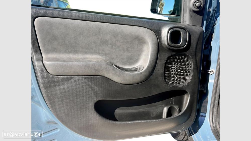 Fiat Panda 1.0 Hybrid Cross - 12