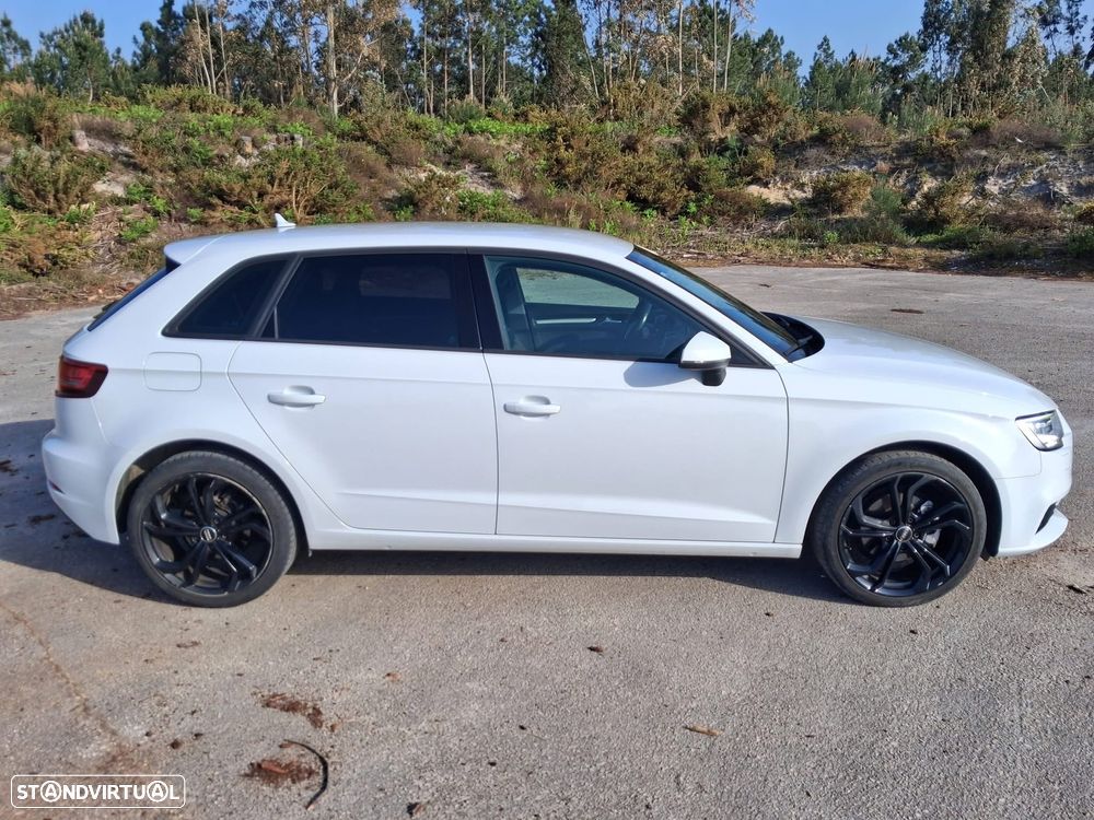 Audi A3 Sportback 1.6 TDI - 2